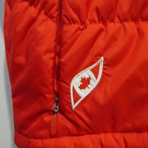 Authentic Adidas Canada Puffer Vest - Picture 10 of 10